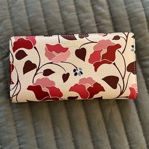 Kate Spade Bi-Fold Wallet